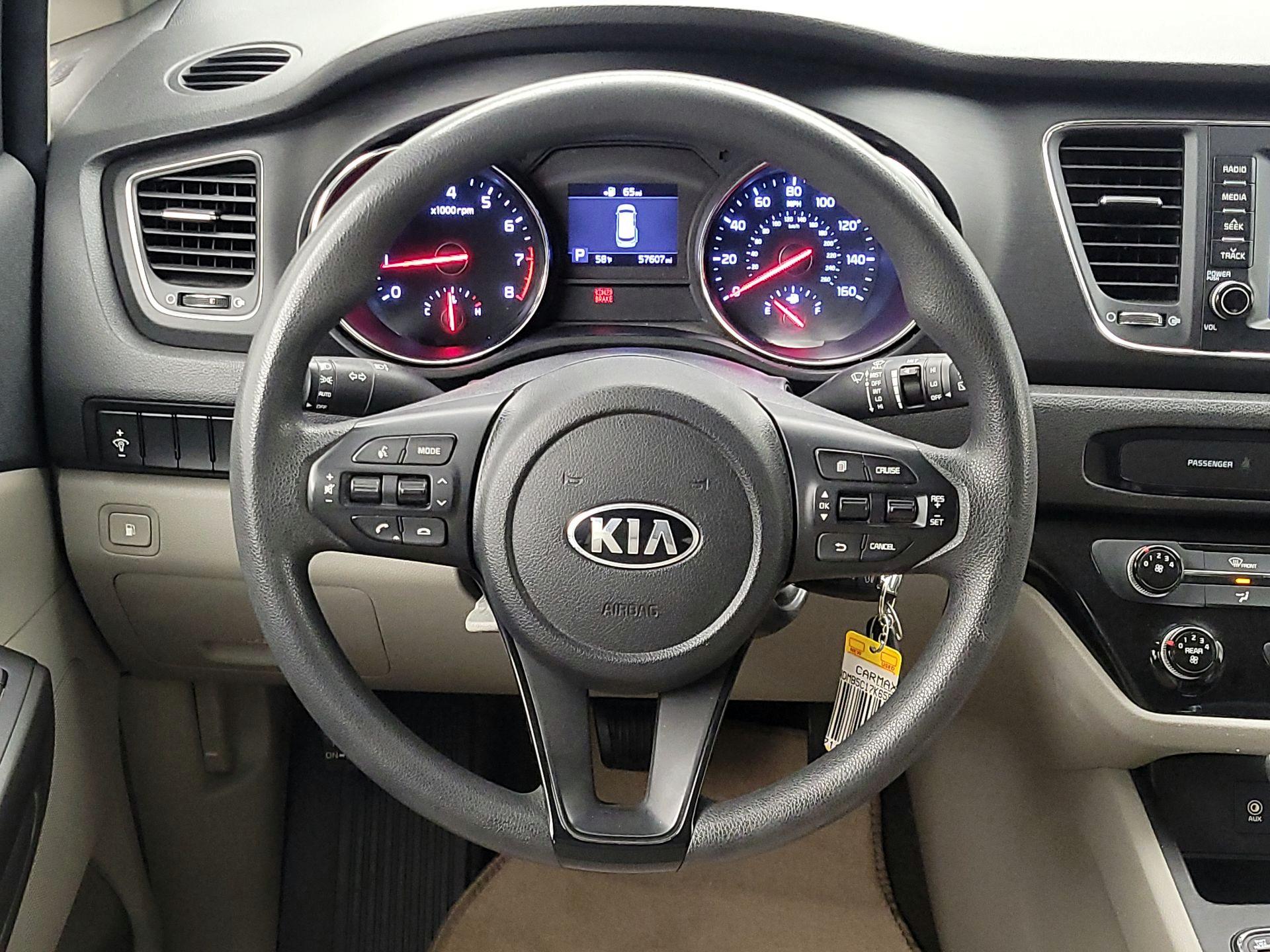 Thumbnail: 2019 Kia Sedona - 10