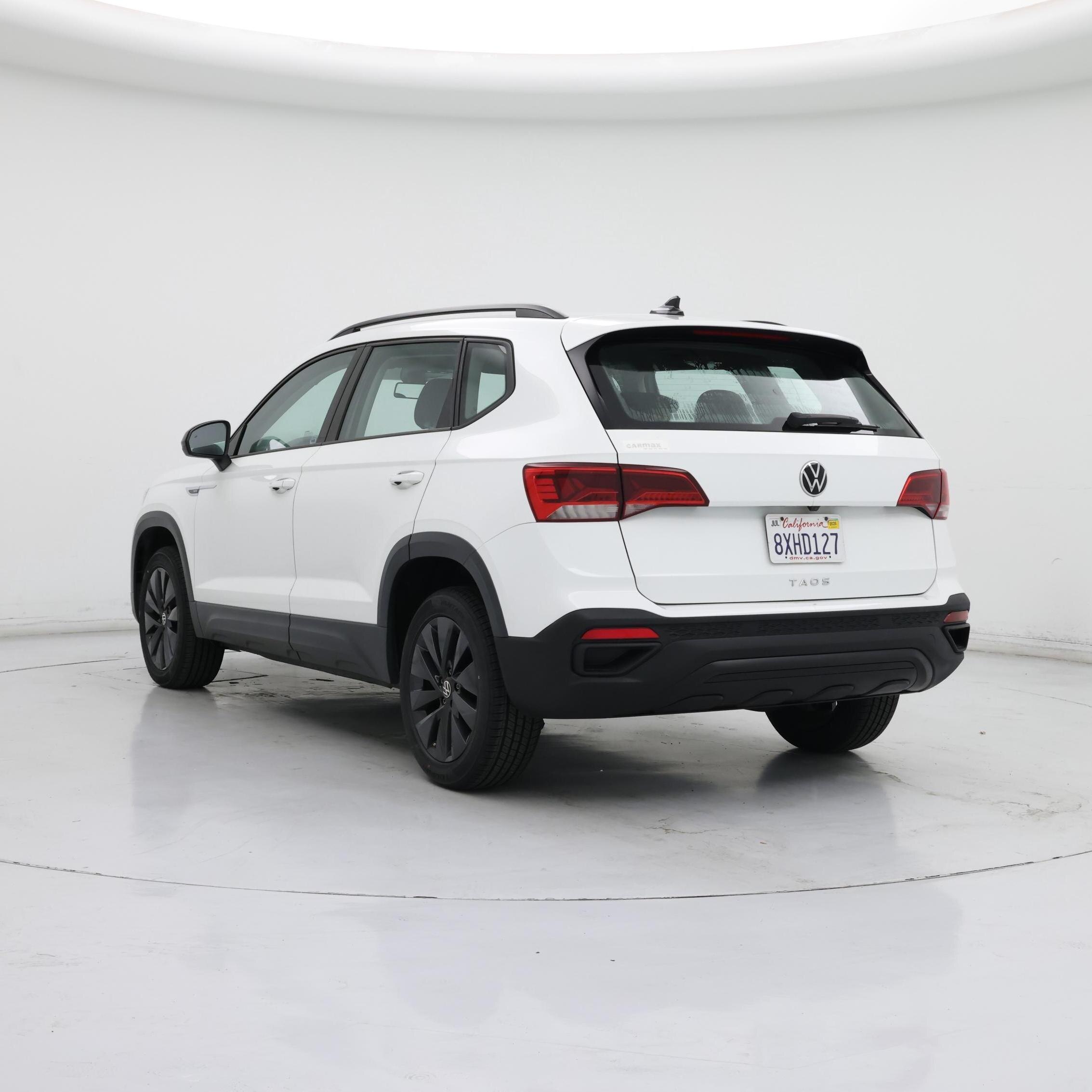 Thumbnail: 2022 Volkswagen Taos - 2
