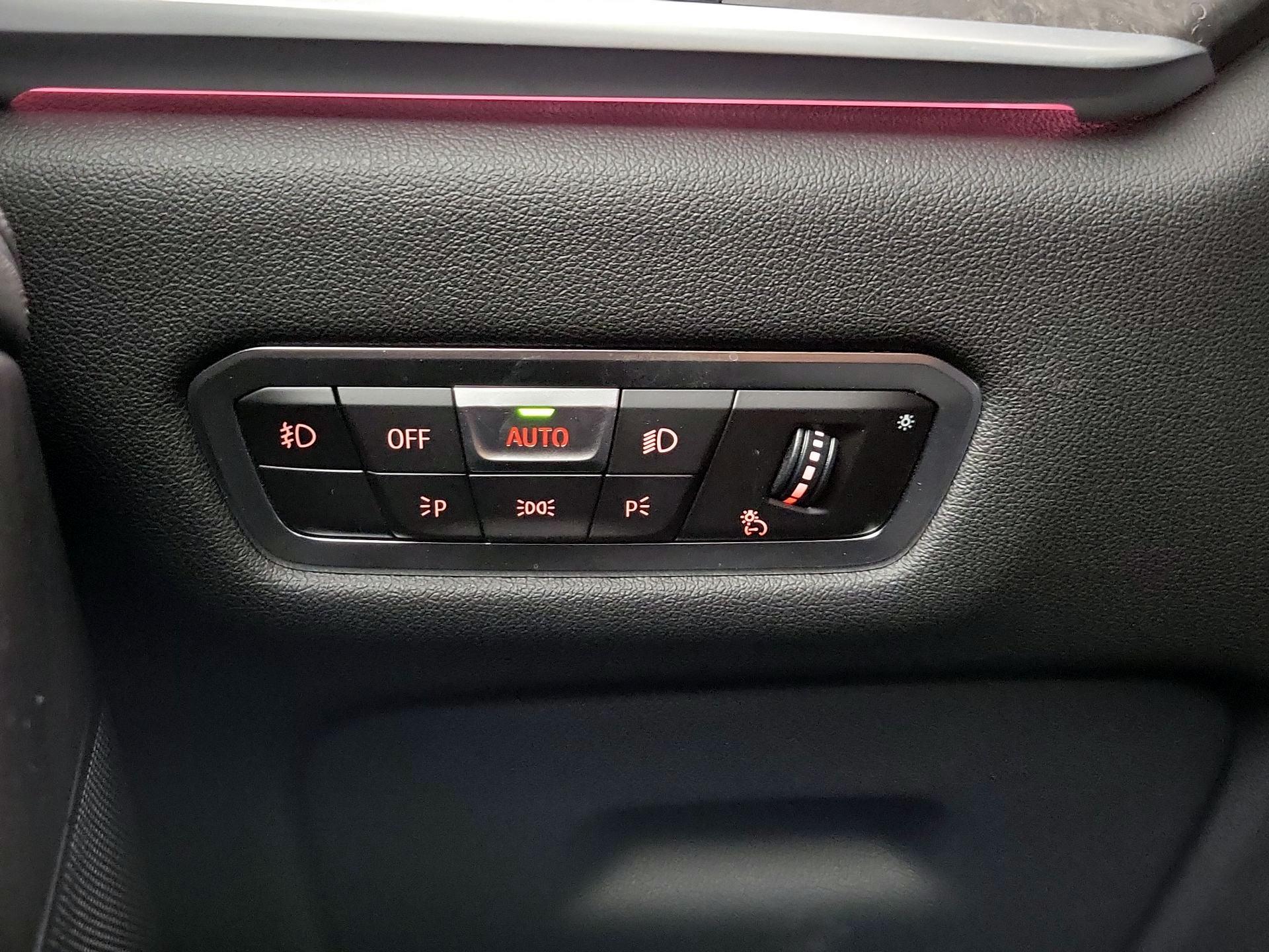 Thumbnail: 2022 BMW X7 - 13