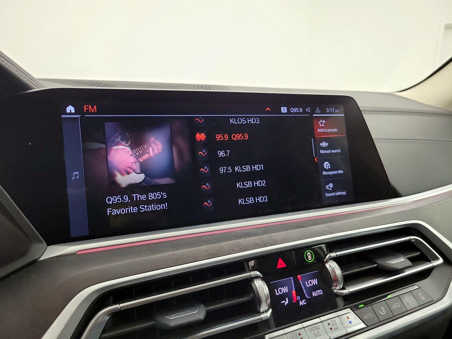 Thumbnail: 2022 BMW X7 - 16