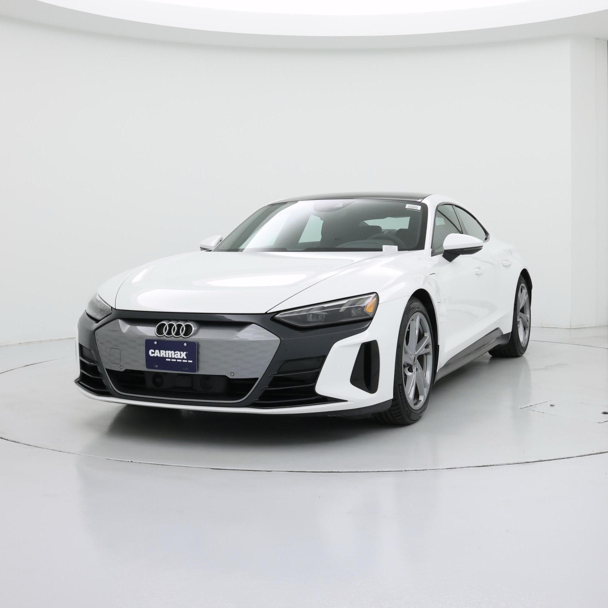 Thumbnail: 2022 Audi e-tron GT - 4