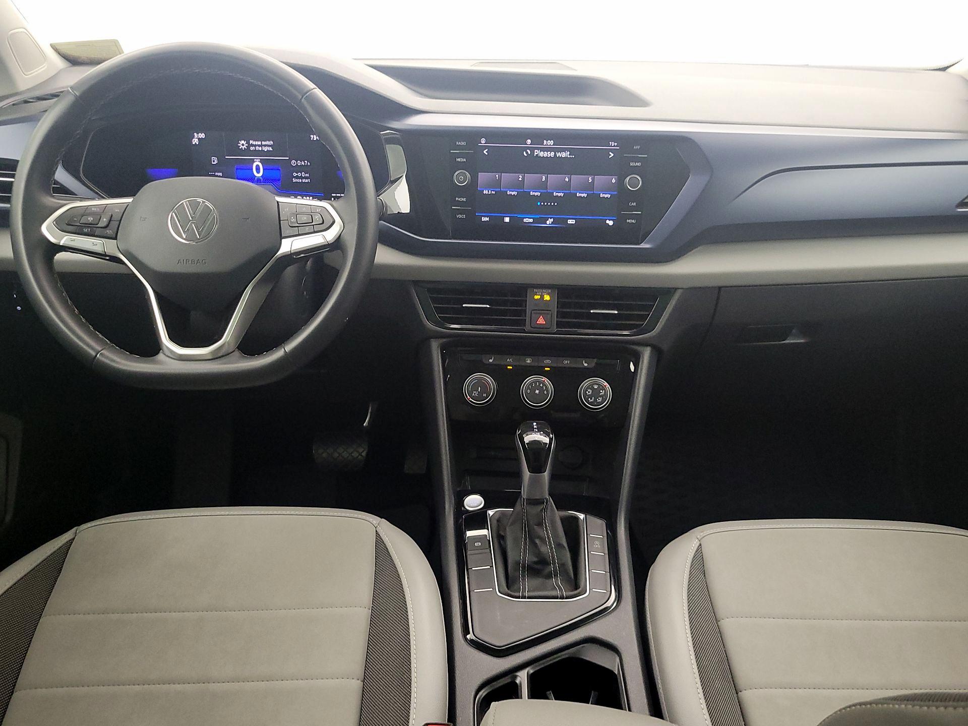 Thumbnail: 2023 Volkswagen Taos - 9