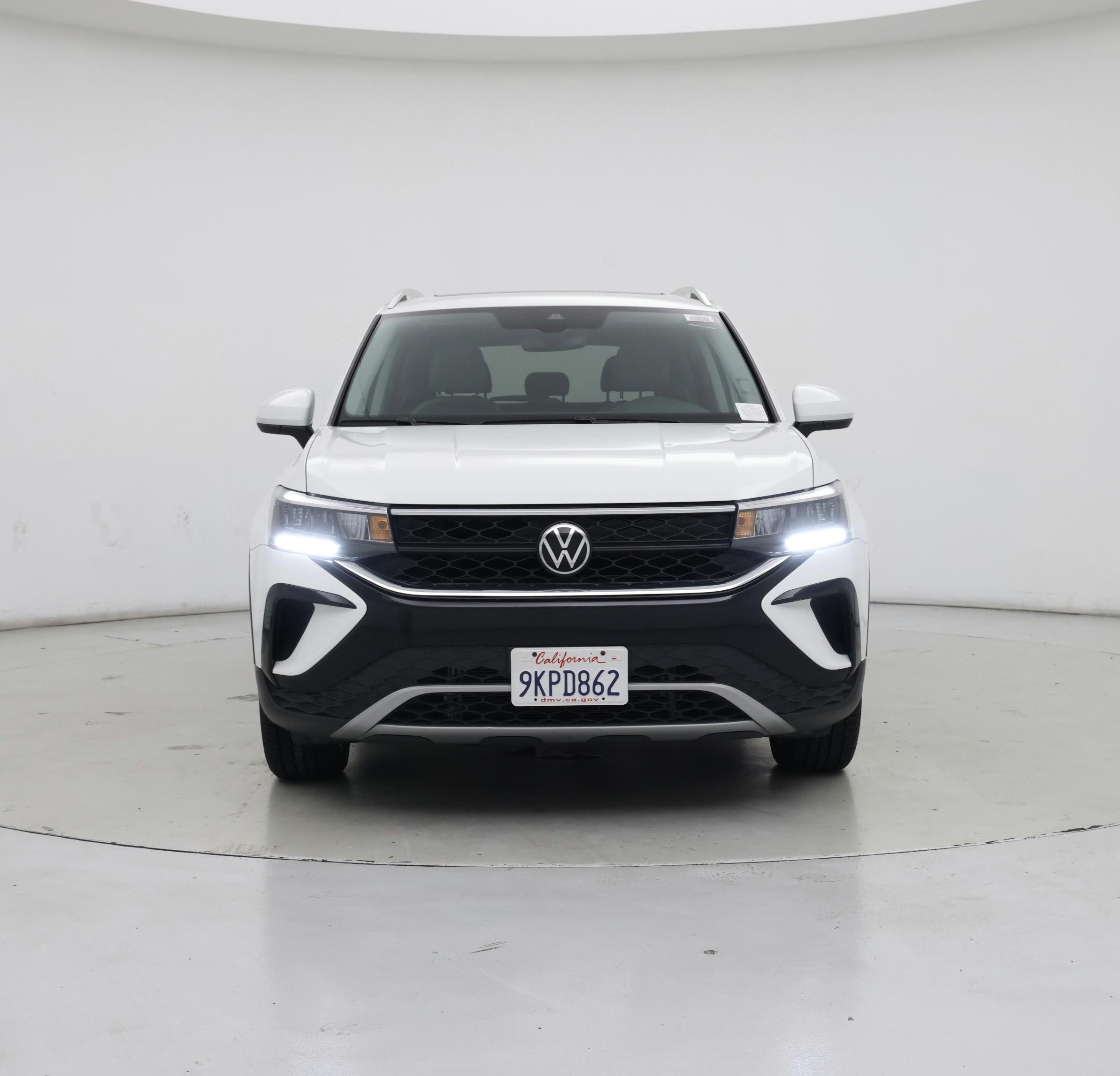 Thumbnail: 2023 Volkswagen Taos - 5
