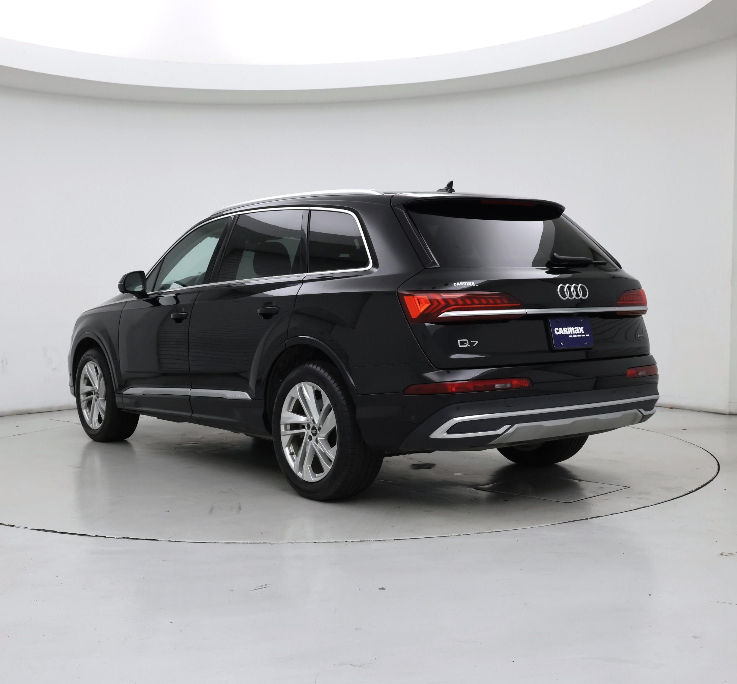 Thumbnail: 2023 Audi Q7 - 2