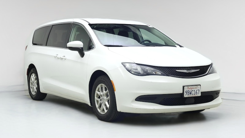 2022 Chrysler Voyager LX Hero Image