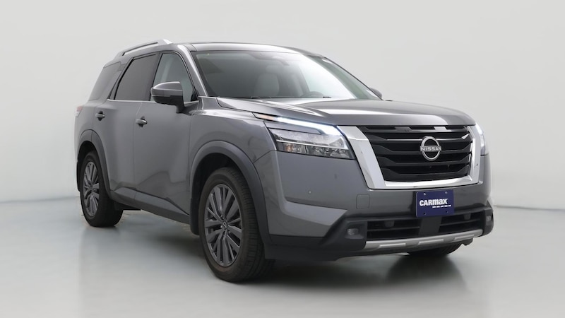 2022 Nissan Pathfinder SL Hero Image