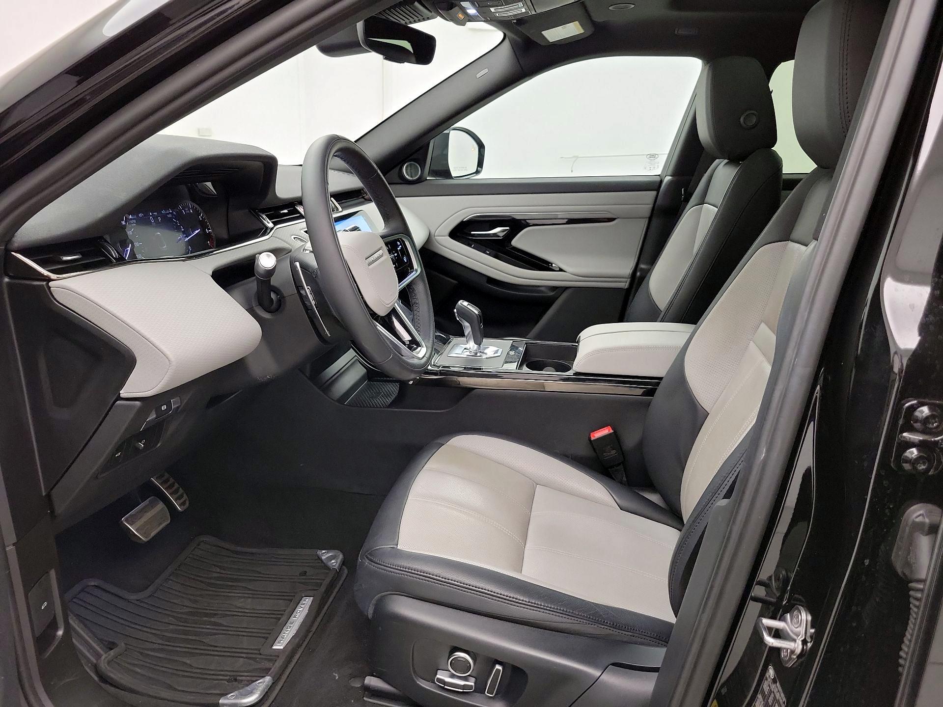 Thumbnail: 2022 Land Rover Range Rover Evoque - 11