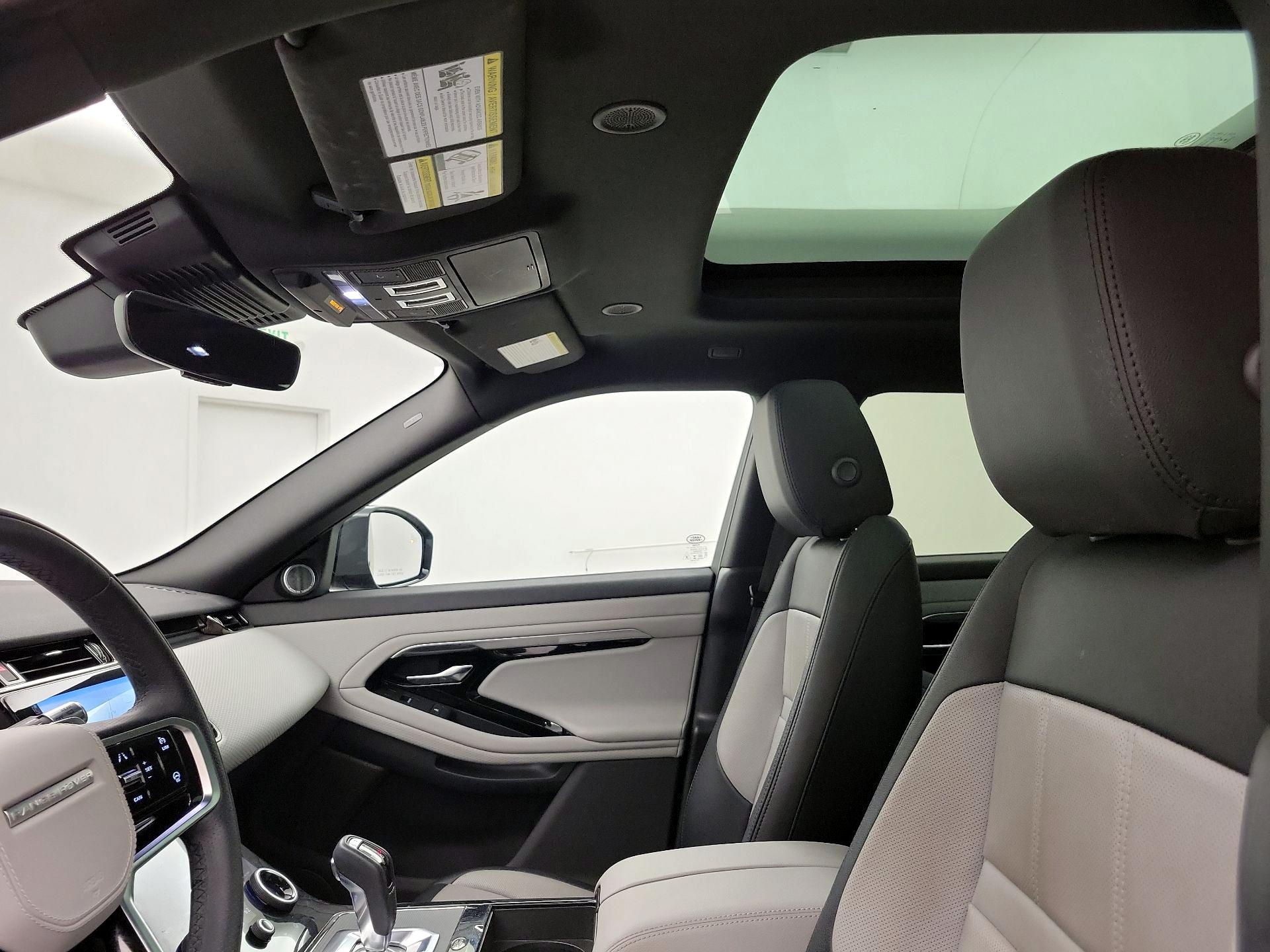 Thumbnail: 2022 Land Rover Range Rover Evoque - 20