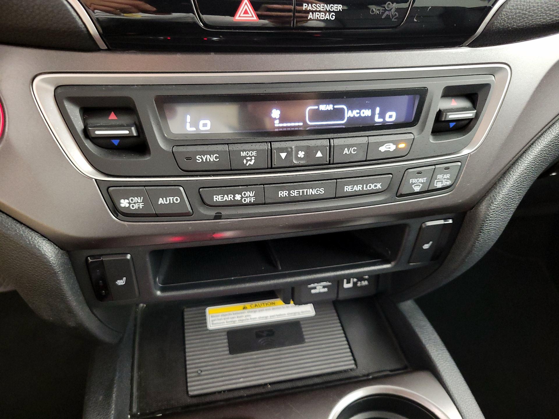 Thumbnail: 2022 Honda Pilot - 16