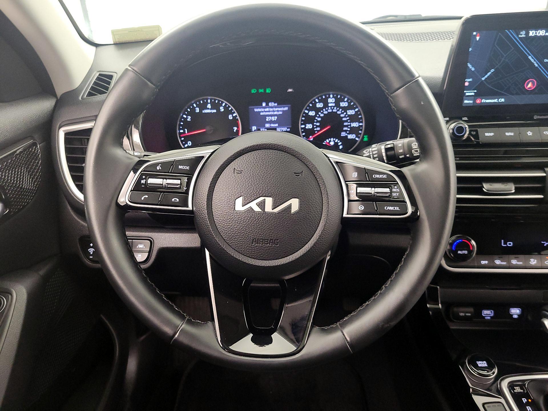 Thumbnail: 2022 Kia Seltos - 10