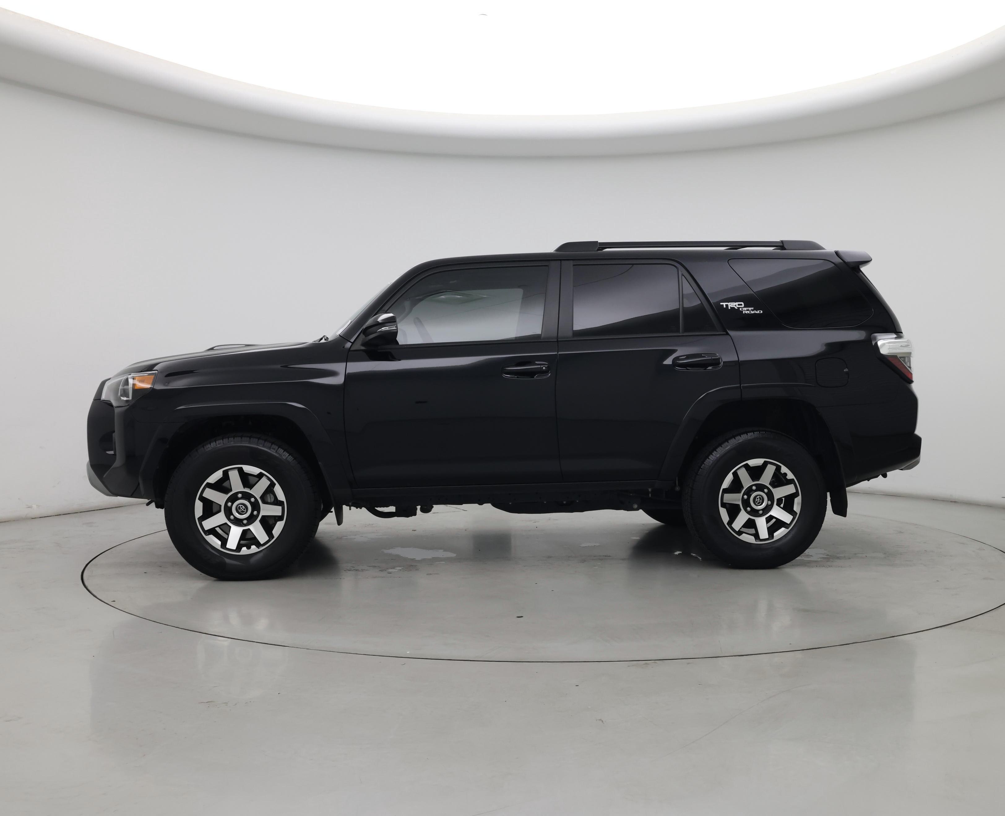 Thumbnail: 2024 Toyota 4Runner - 3