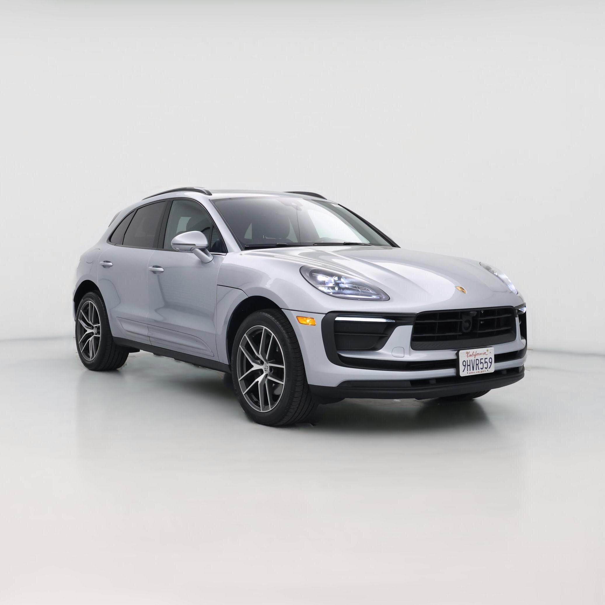 Thumbnail: 2023 Porsche Macan - 1