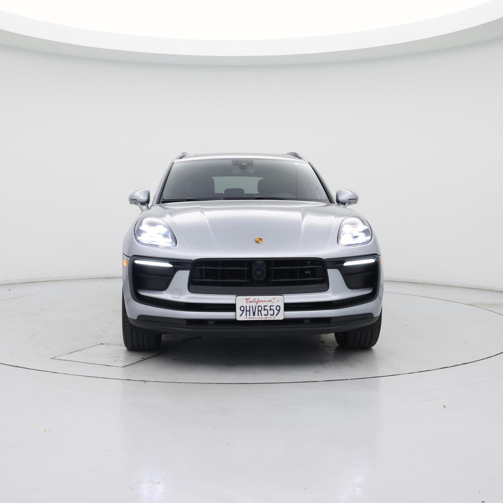 Thumbnail: 2023 Porsche Macan - 5