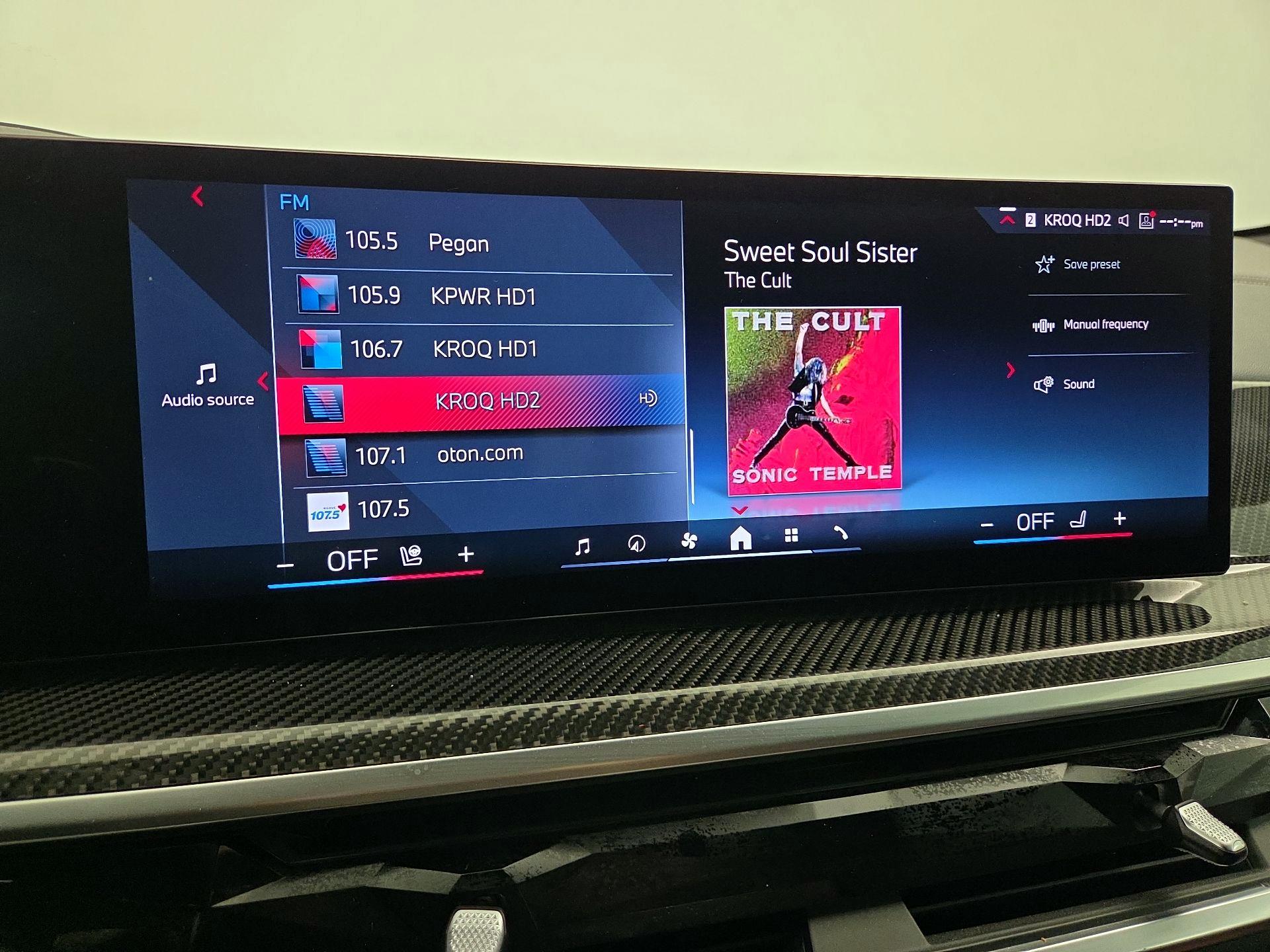 Thumbnail: 2024 BMW X6 - 16