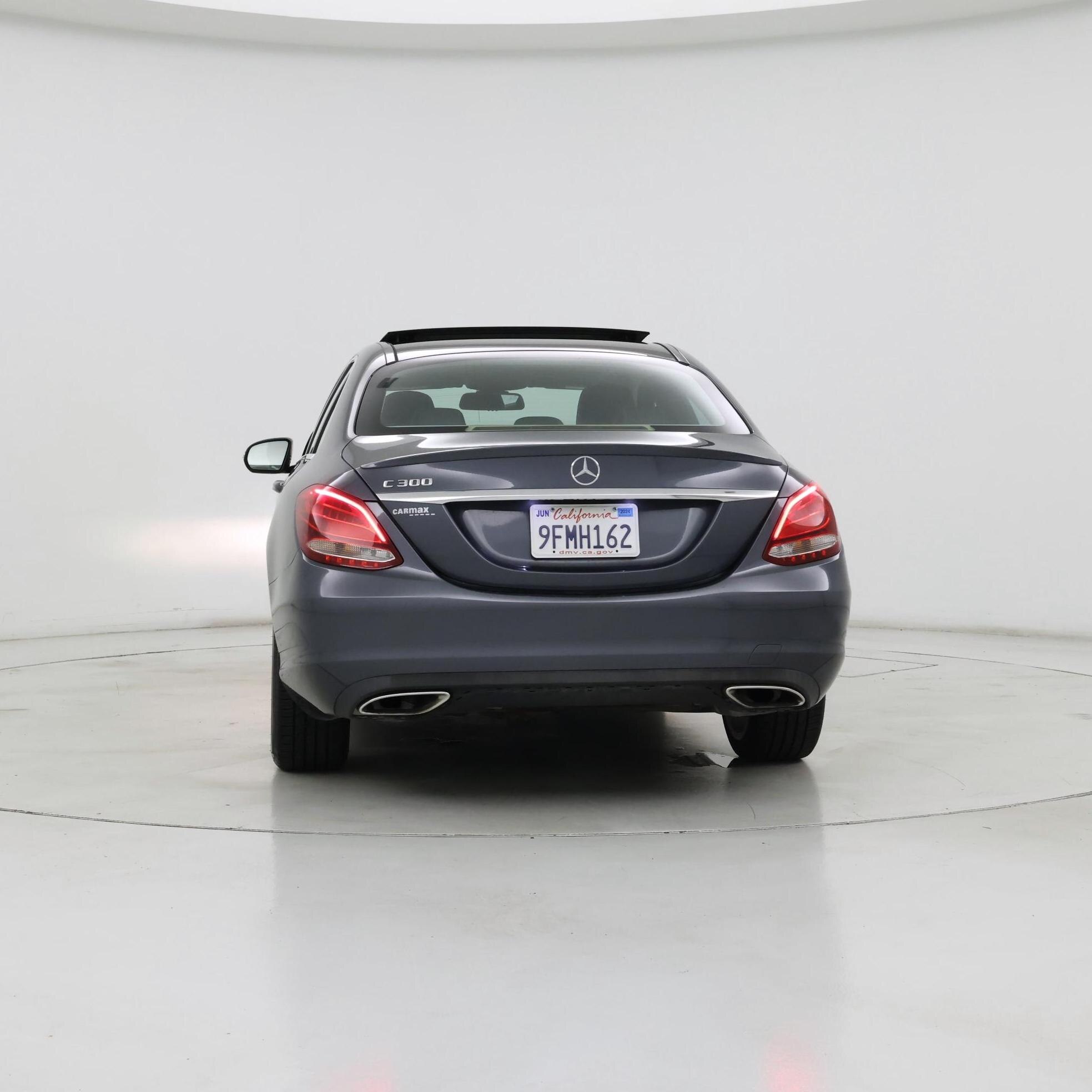 Thumbnail: 2015 Mercedes-Benz C-Class - 6