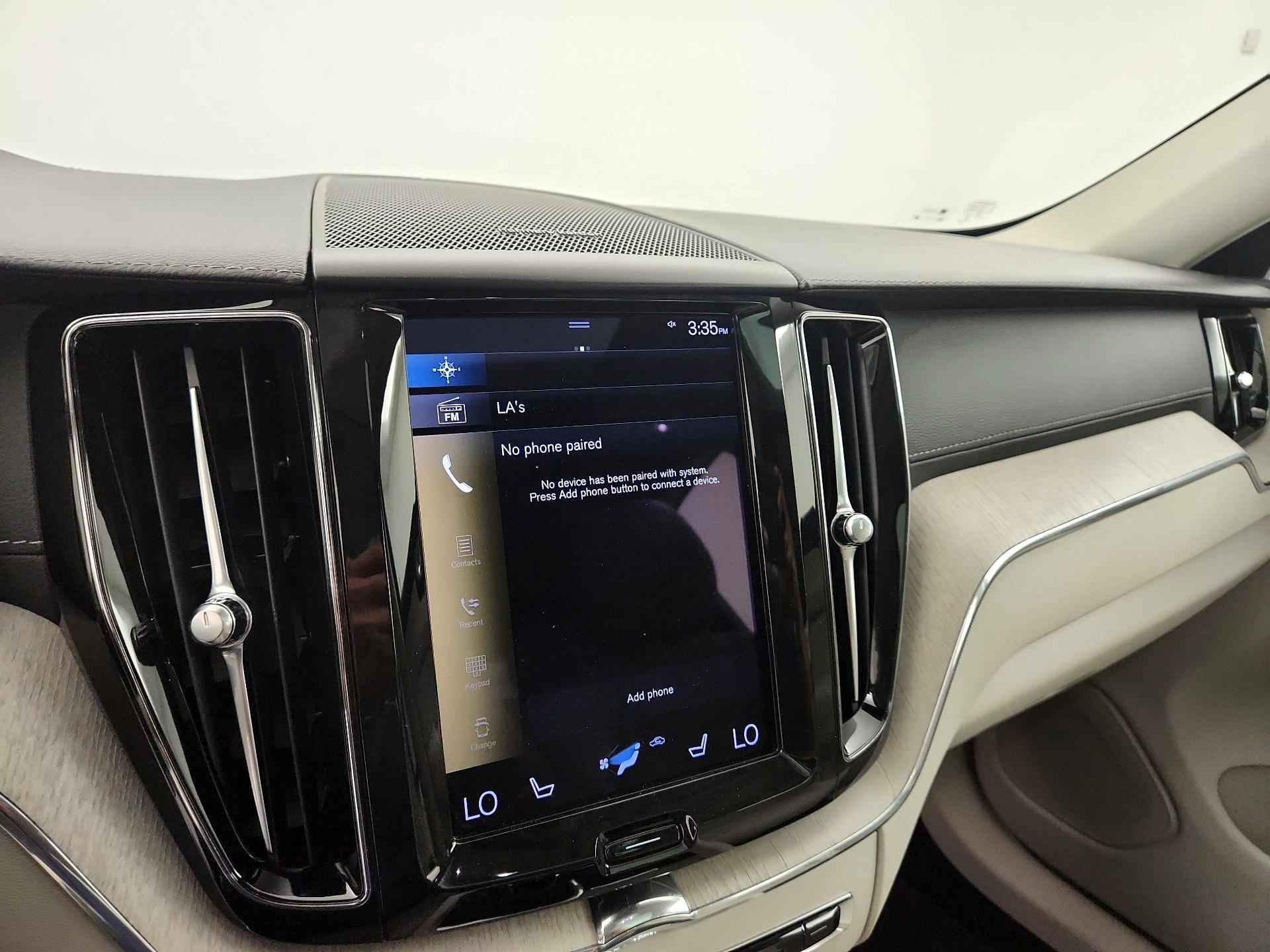 Thumbnail: 2021 Volvo XC60 - 15