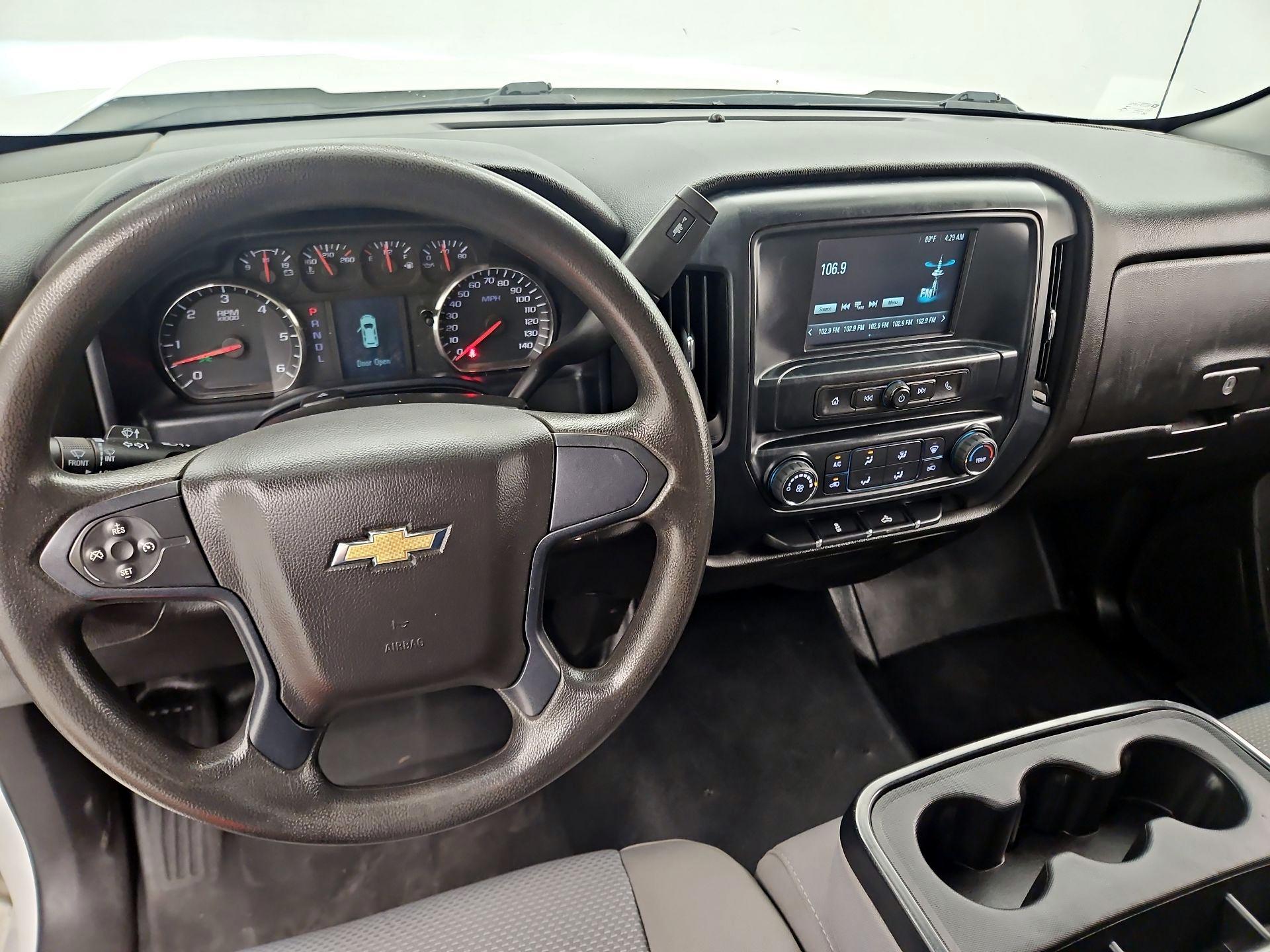 Thumbnail: 2018 Chevrolet Silverado 1500 - 9