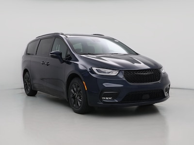2021 Chrysler Pacifica Touring L -
                Gastonia, NC