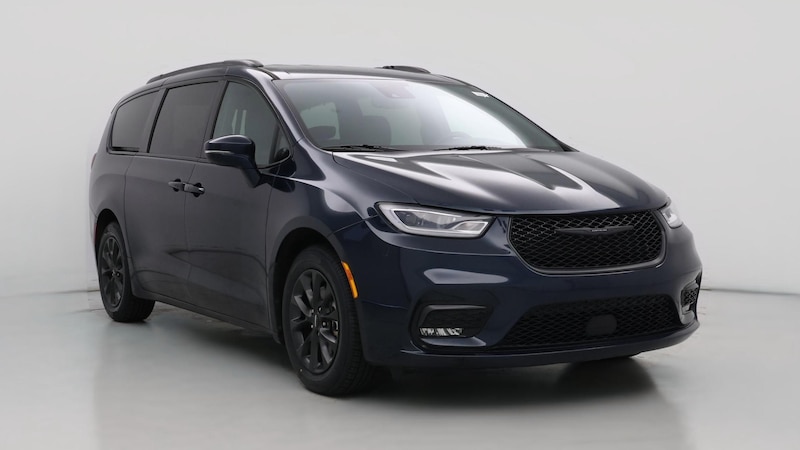 2021 Chrysler Pacifica Touring L Hero Image