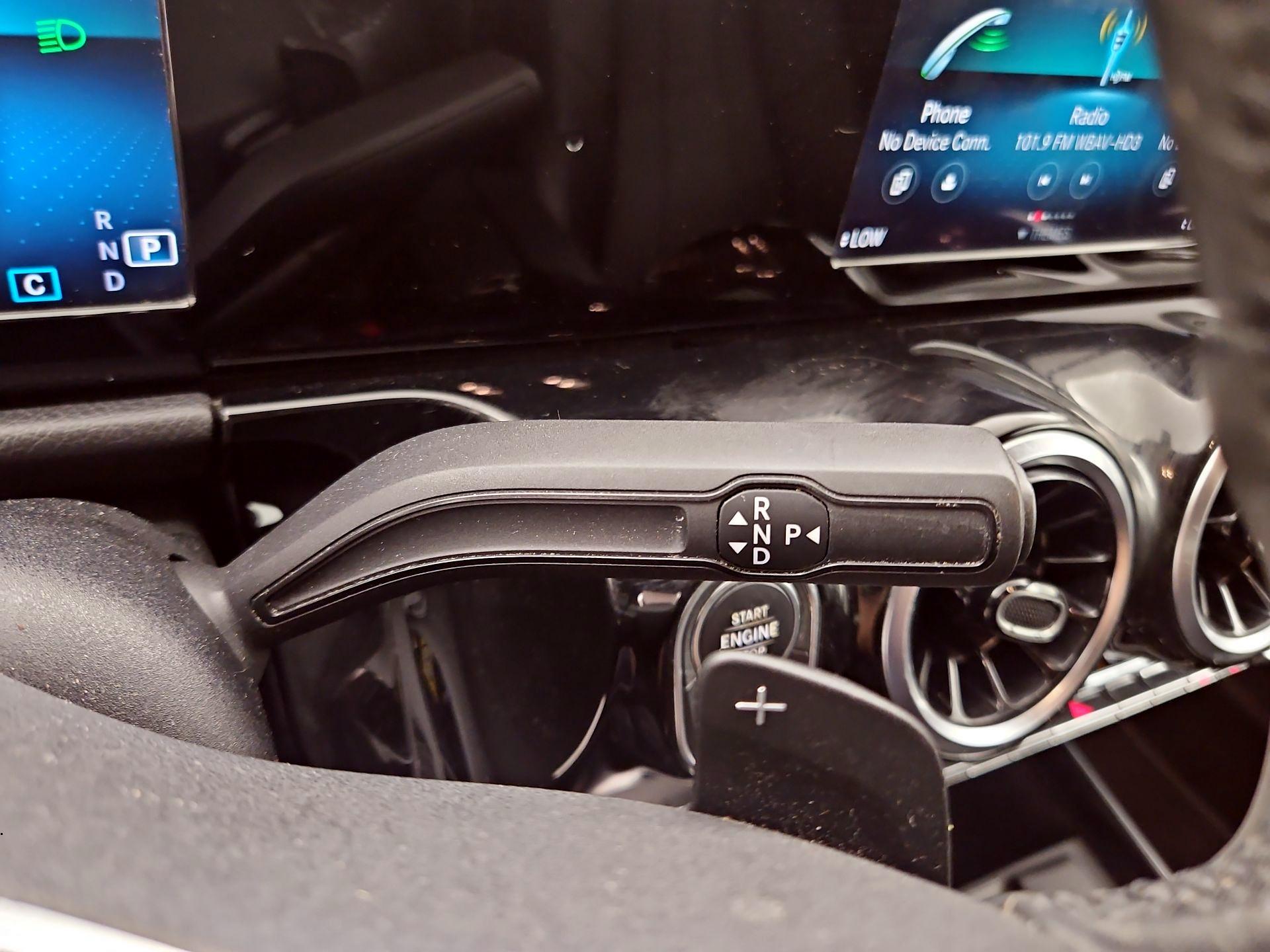 Thumbnail: 2021 Mercedes-Benz GLA - 17