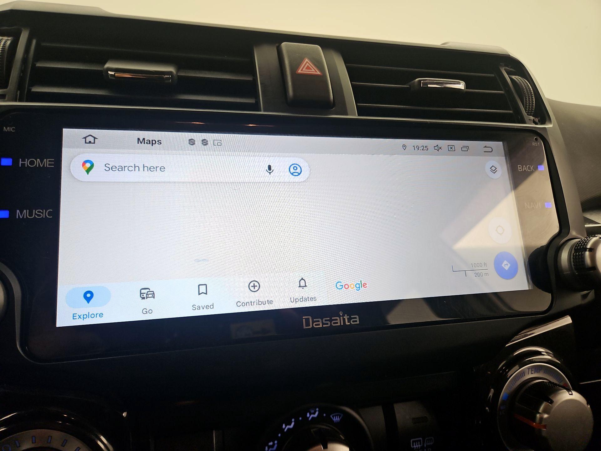 Thumbnail: 2015 Toyota 4Runner - 14