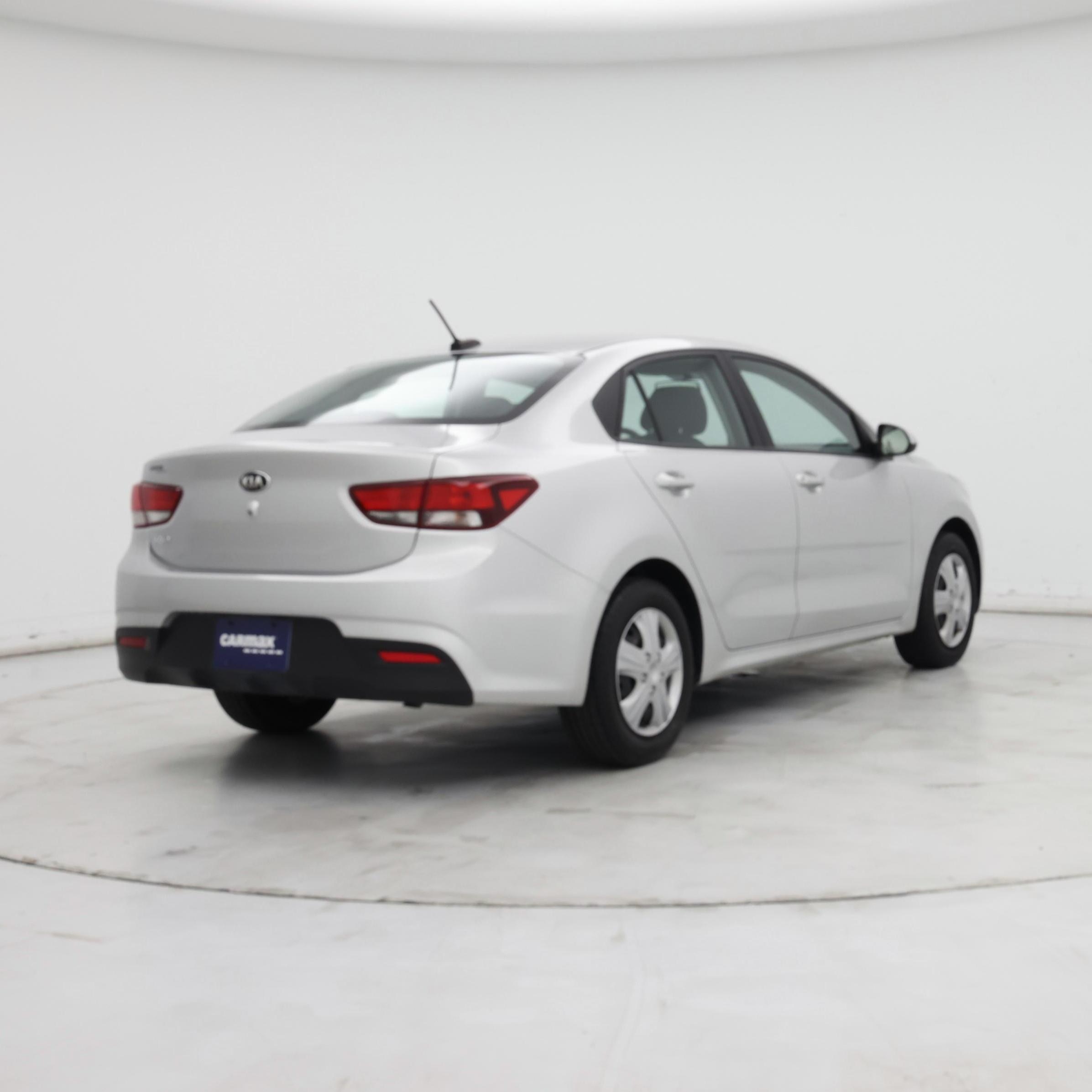 Thumbnail: 2020 Kia Rio - 8