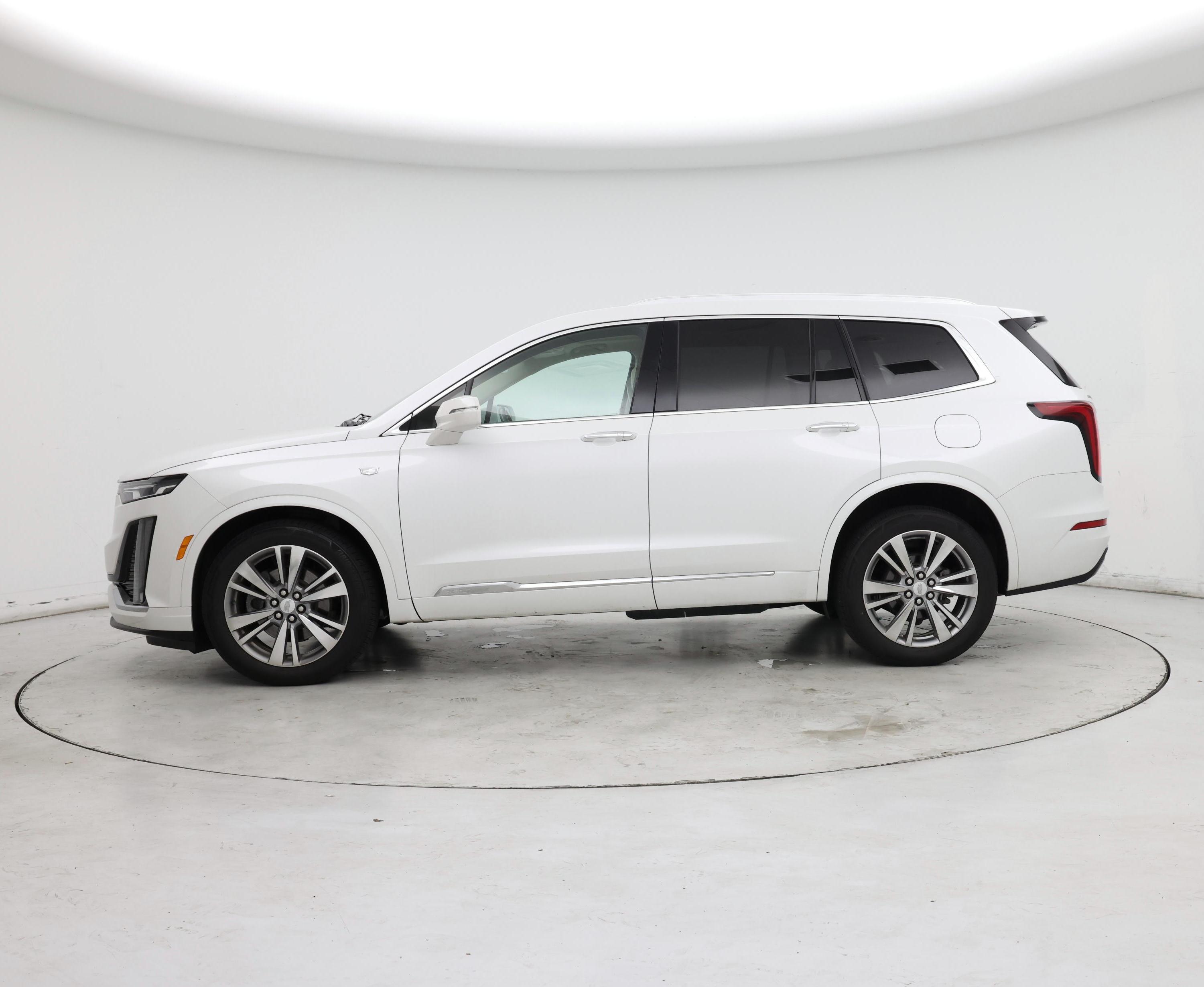 Thumbnail: 2020 Cadillac XT6 - 3