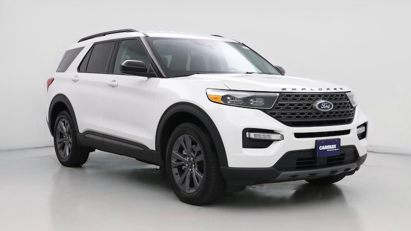 2024 Ford Explorer XLT Hero Image