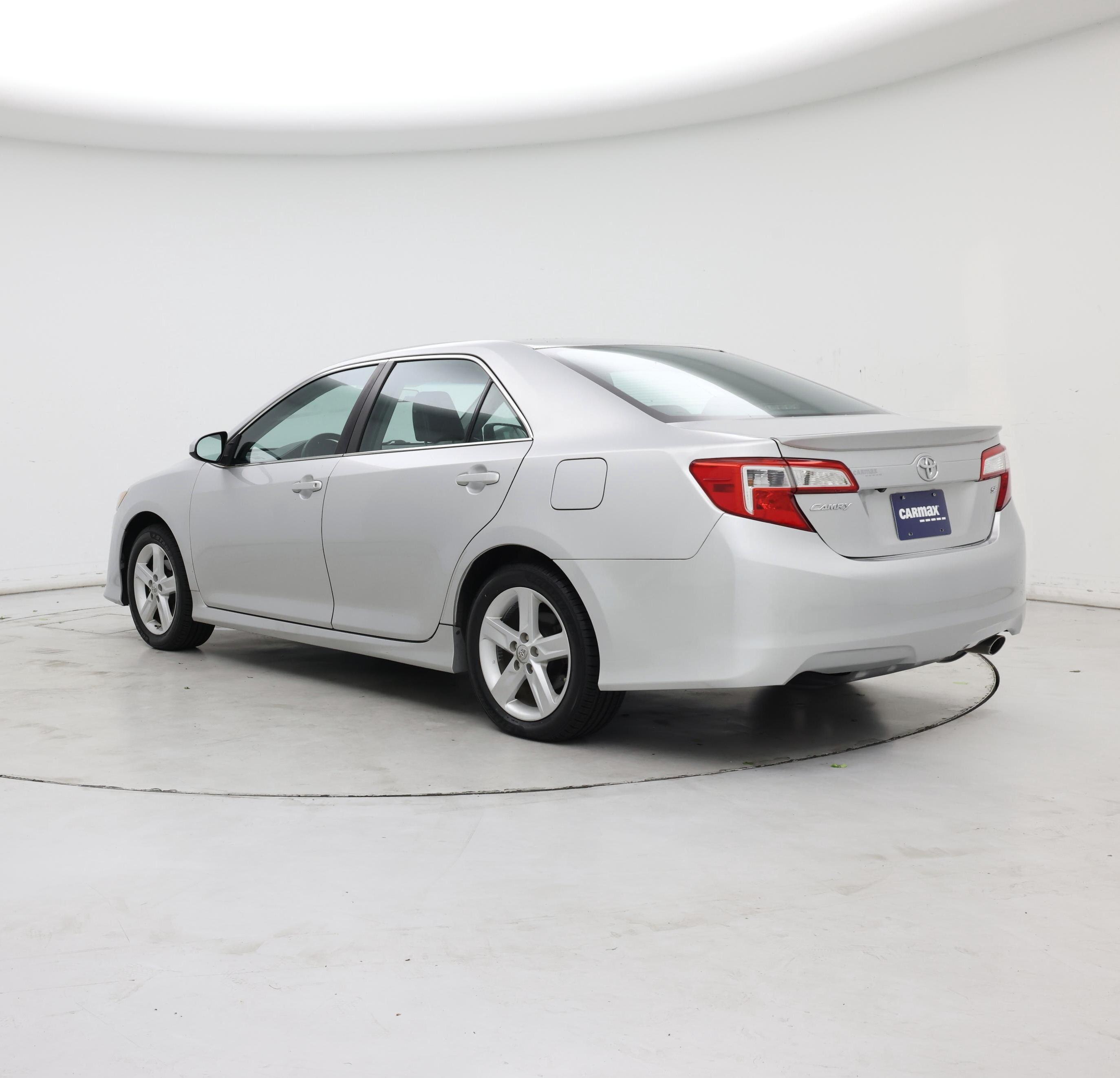 Thumbnail: 2014 Toyota Camry - 2