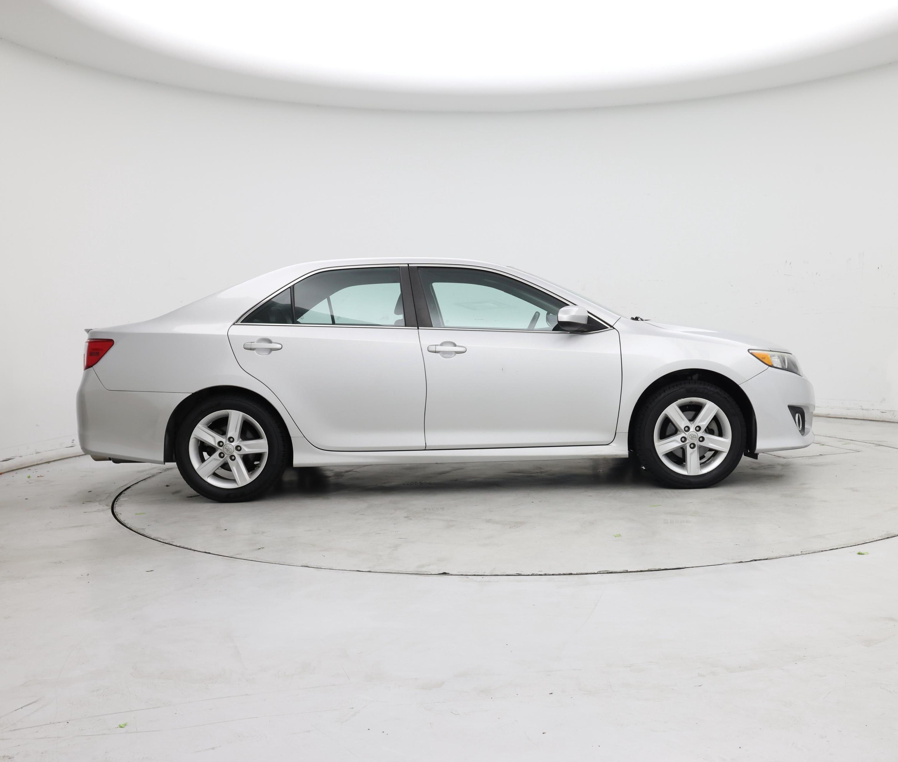 Thumbnail: 2014 Toyota Camry - 7