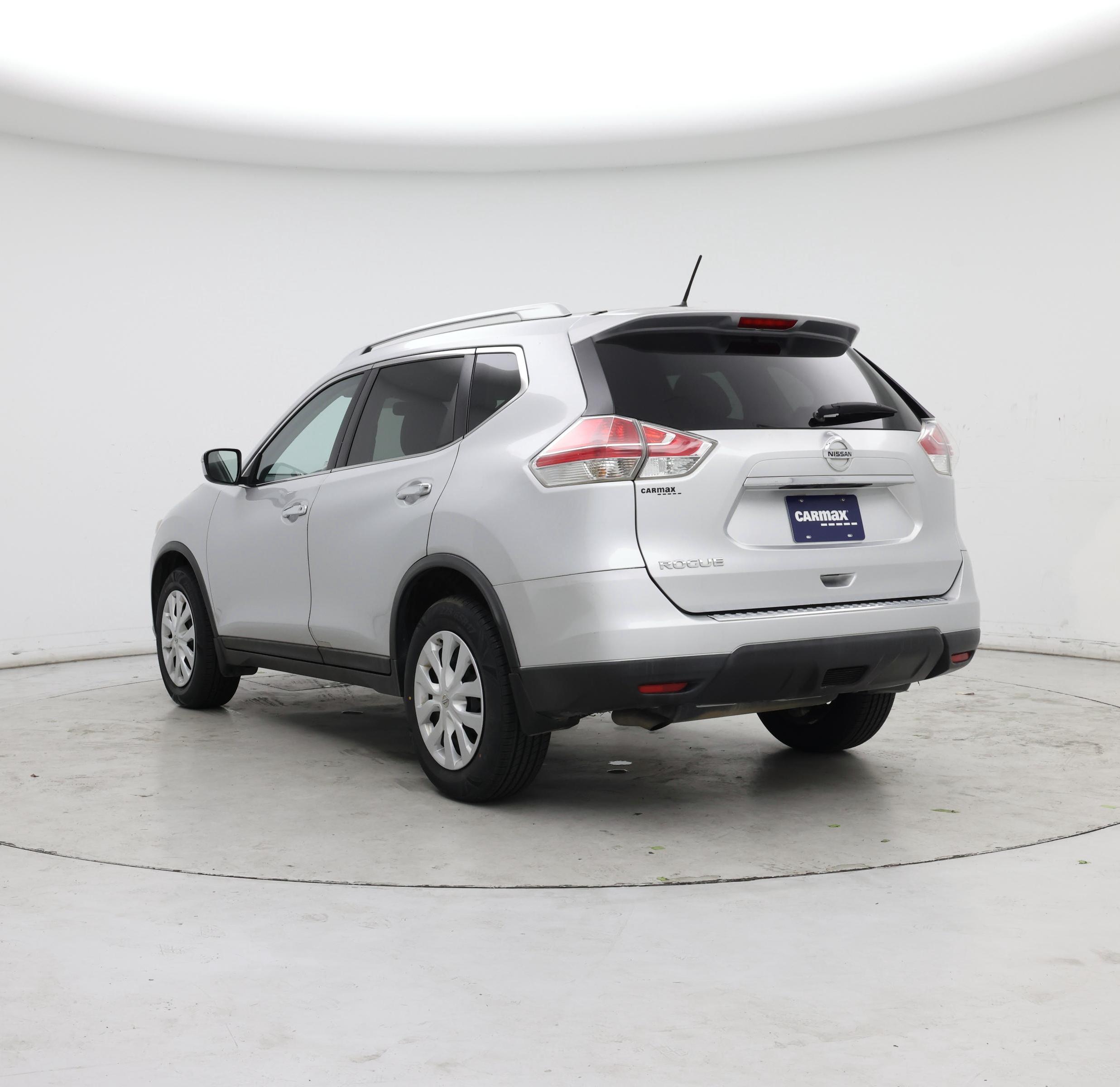 Thumbnail: 2016 Nissan Rogue - 2