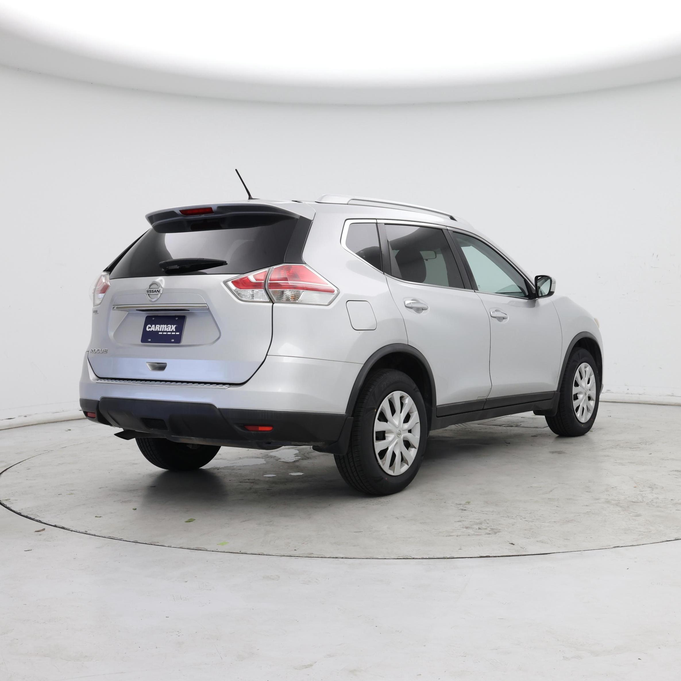 Thumbnail: 2016 Nissan Rogue - 8