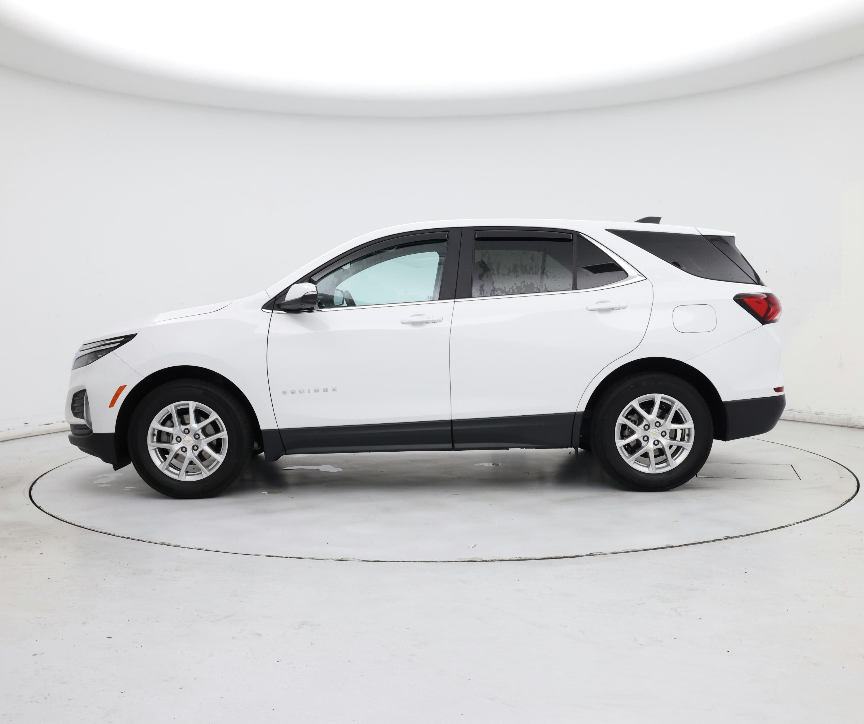 Thumbnail: 2024 Chevrolet Equinox - 3