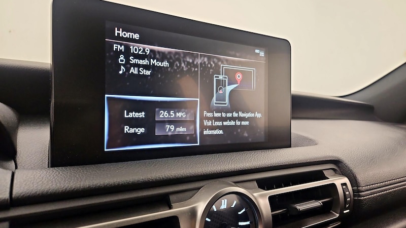 2021 Lexus IS 300 13