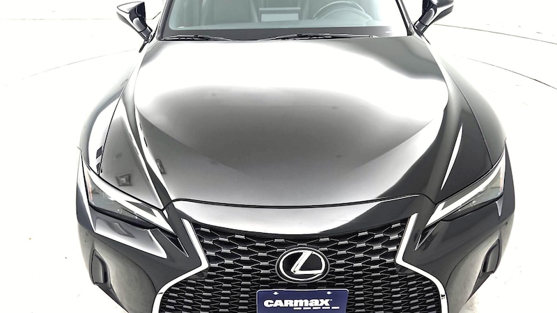 2021 Lexus IS 300 2