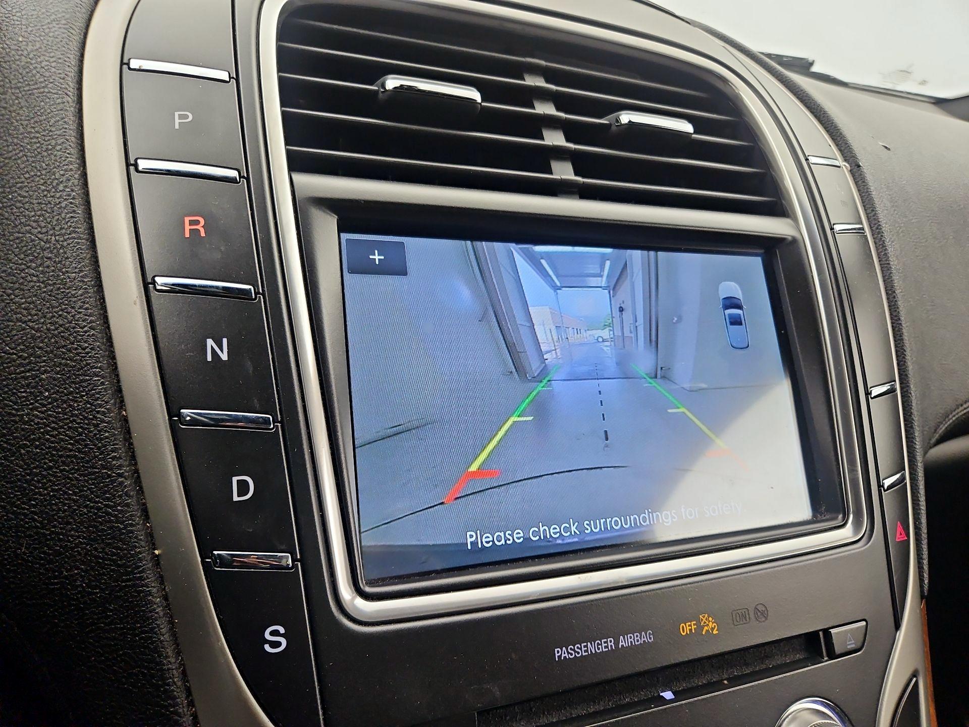 Thumbnail: 2019 Lincoln Nautilus - 15