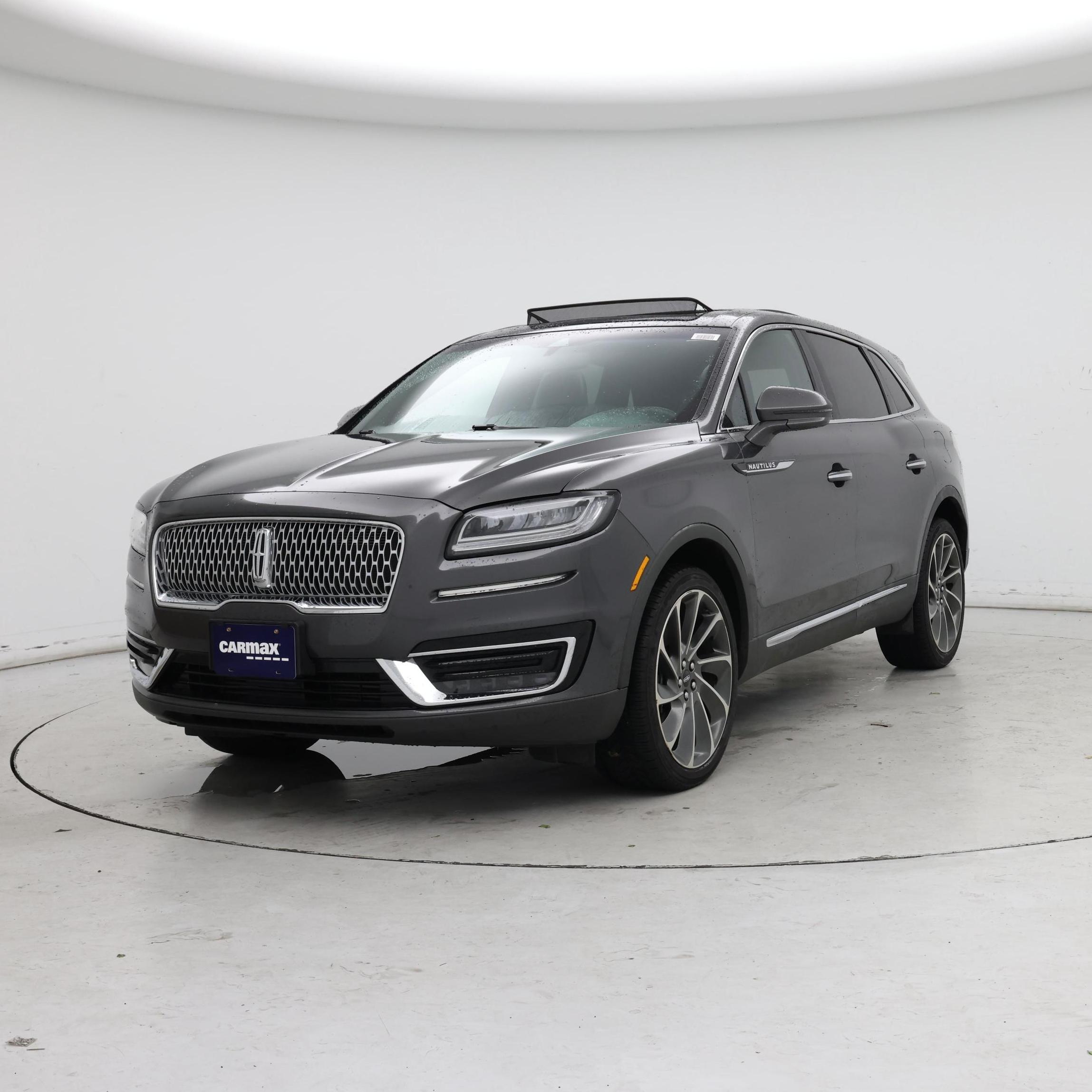 Thumbnail: 2019 Lincoln Nautilus - 4