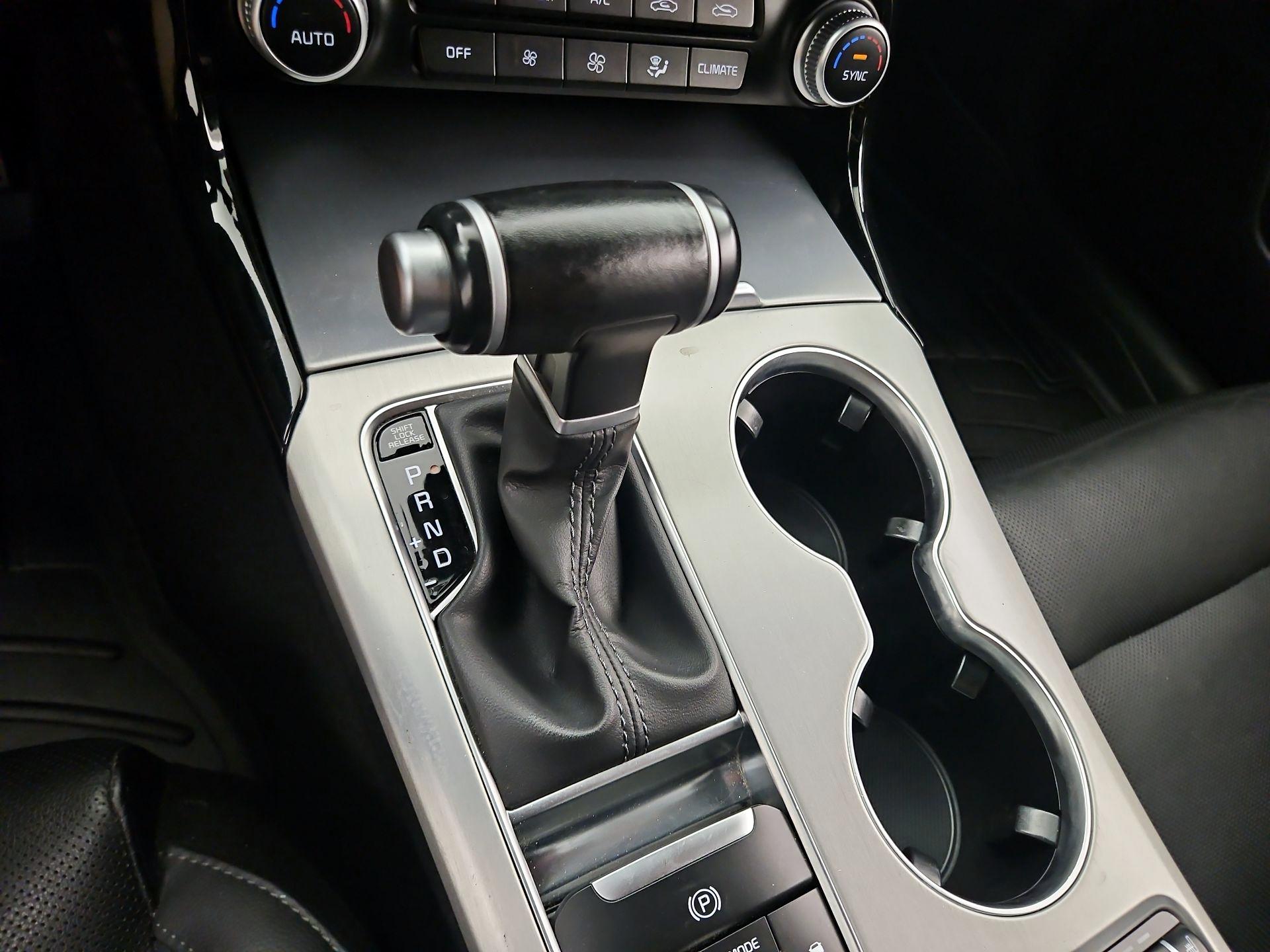 Thumbnail: 2019 Kia Stinger - 18