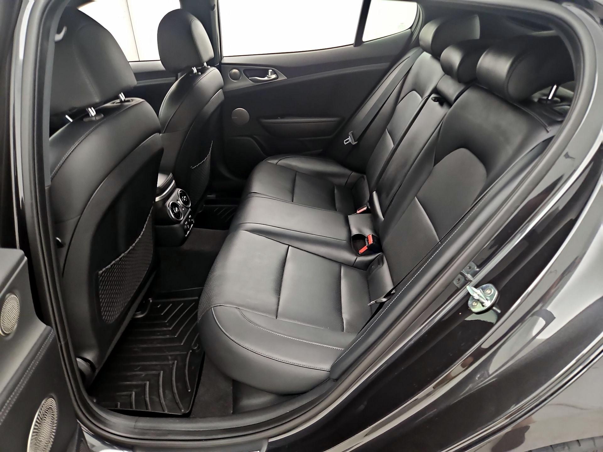 Thumbnail: 2019 Kia Stinger - 20