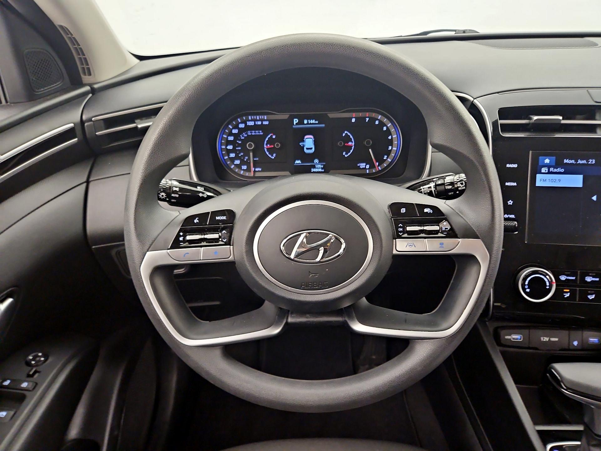 Thumbnail: 2023 Hyundai Tucson - 10