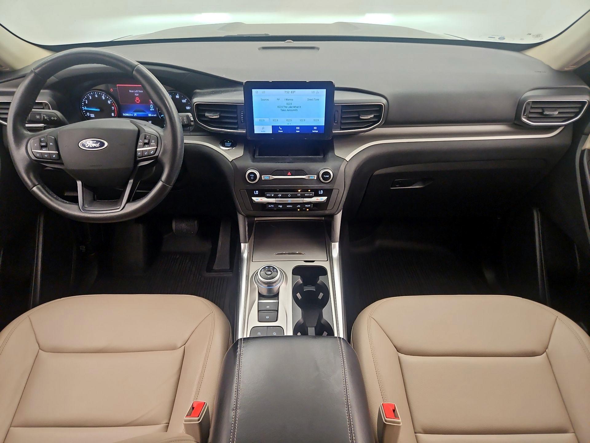 Thumbnail: 2020 Ford Explorer - 9