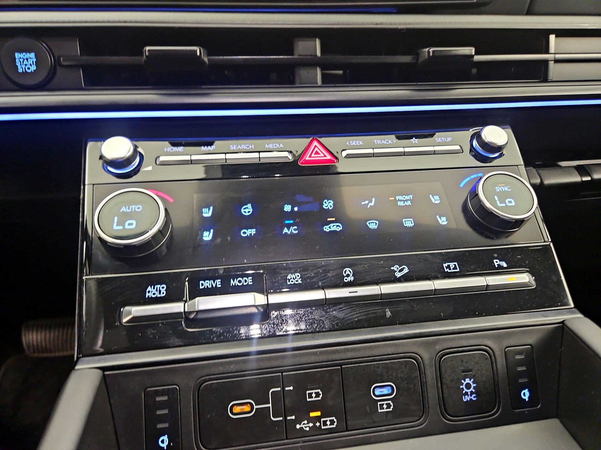 Thumbnail: 2024 Hyundai Santa Fe - 17