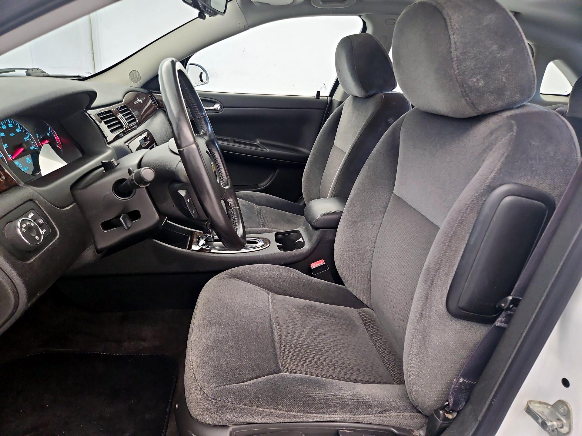 Thumbnail: 2014 Chevrolet Impala - 11