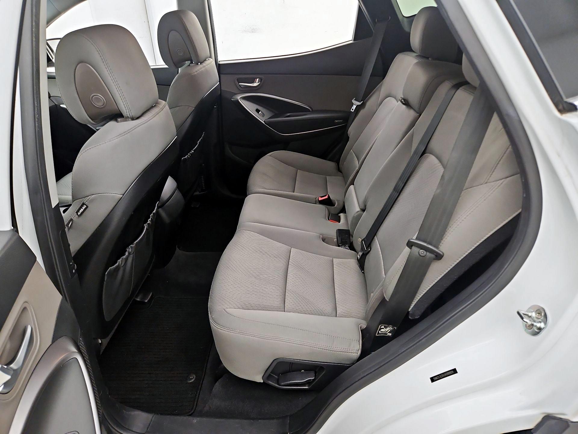Thumbnail: 2018 Hyundai Santa Fe - 19