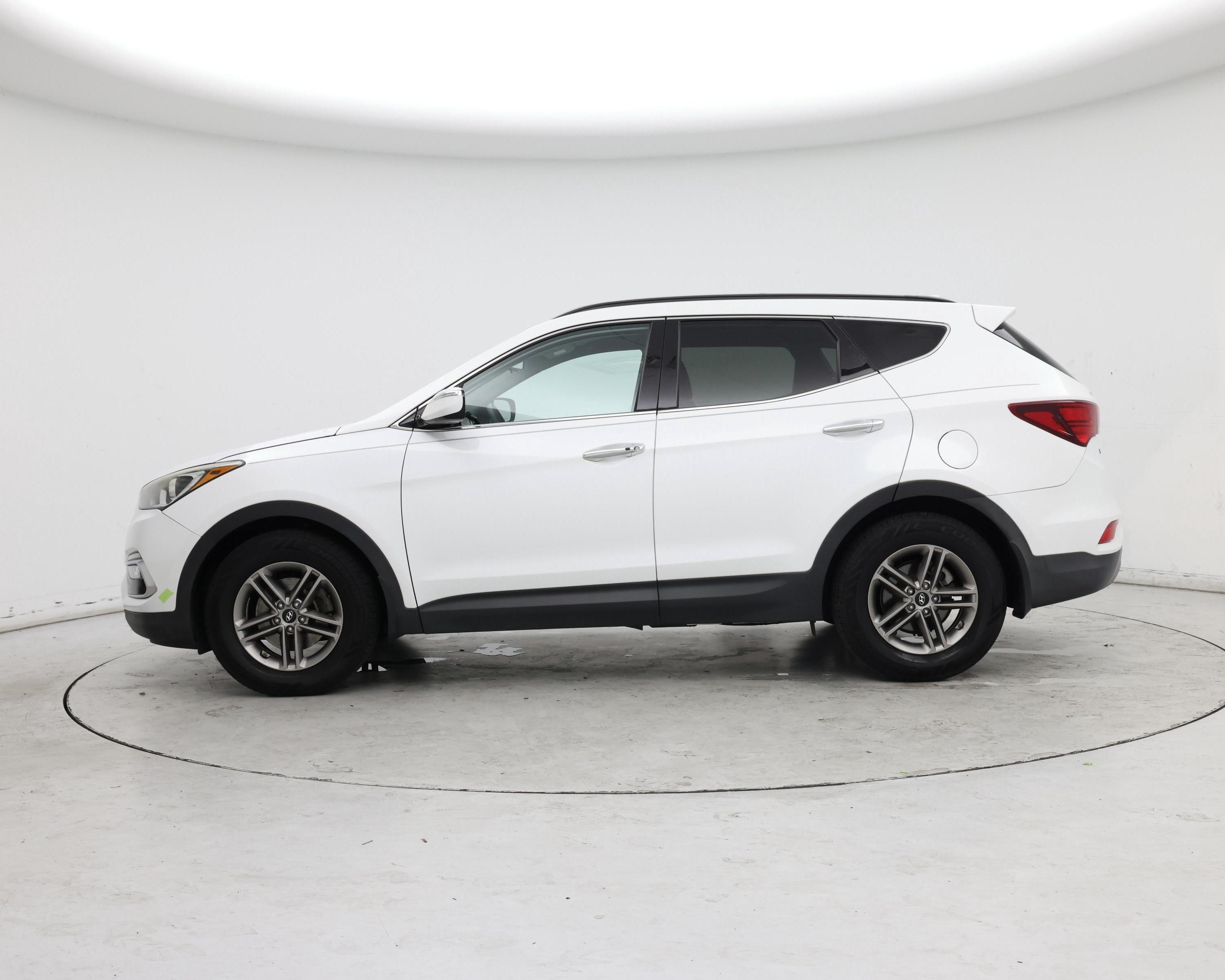 Thumbnail: 2018 Hyundai Santa Fe - 3