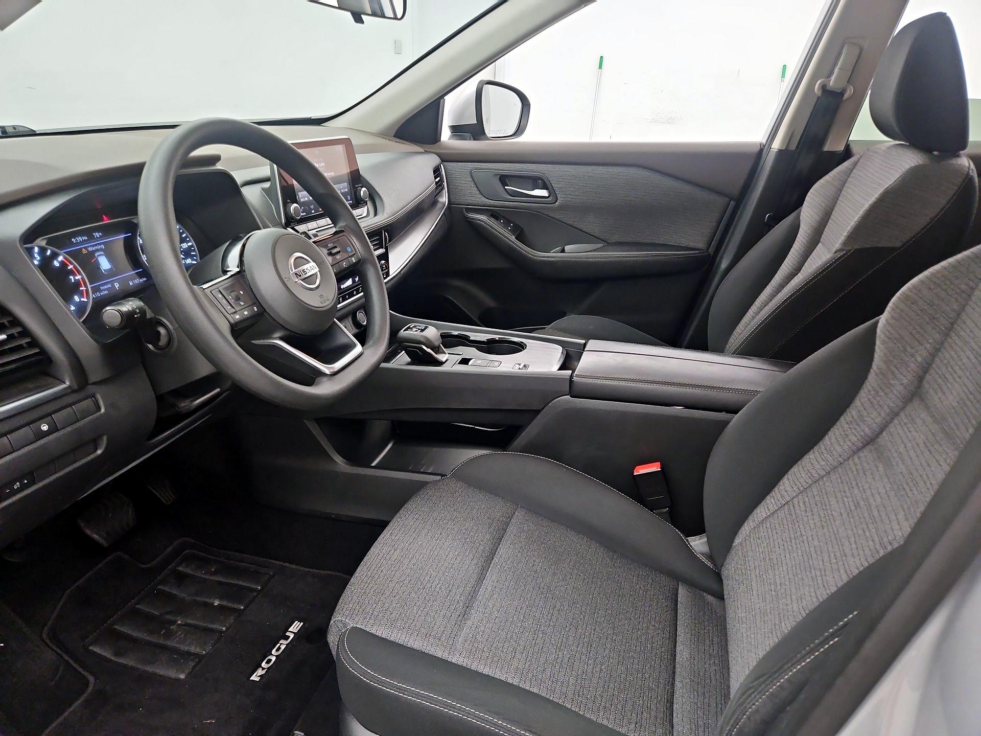 Thumbnail: 2021 Nissan Rogue - 11