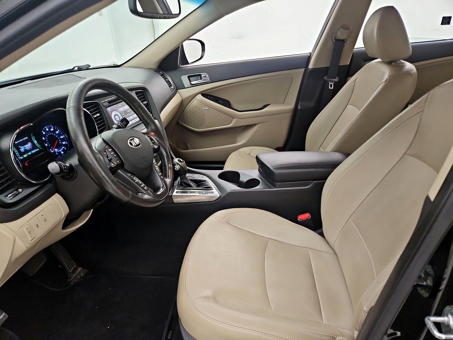 Thumbnail: 2013 Kia Optima - 11