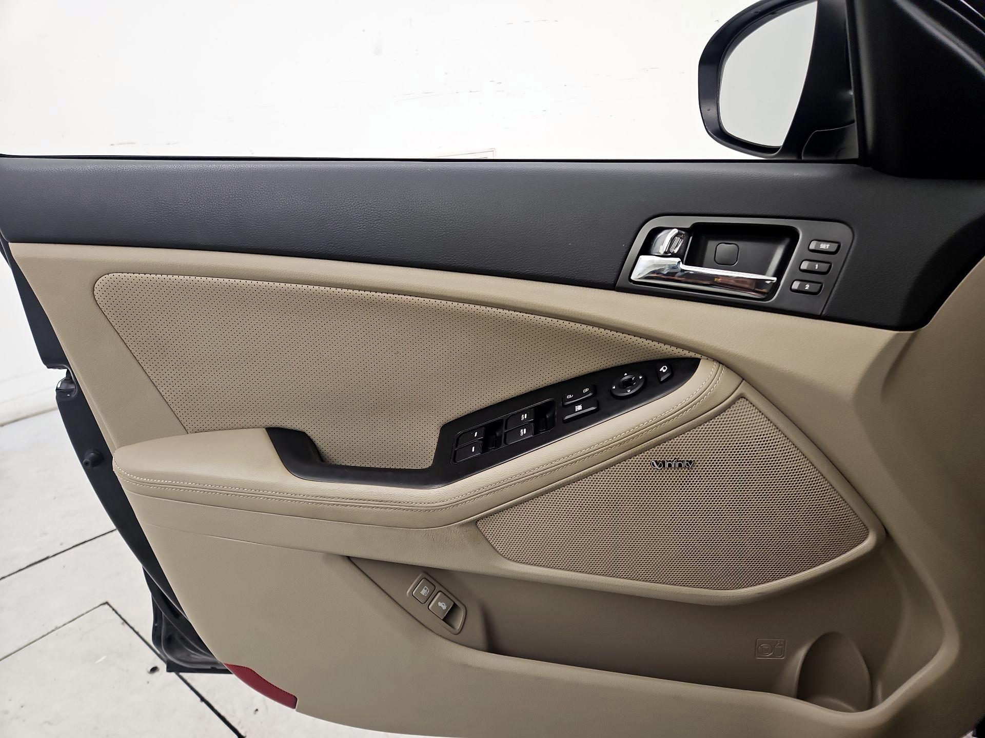 Thumbnail: 2013 Kia Optima - 12