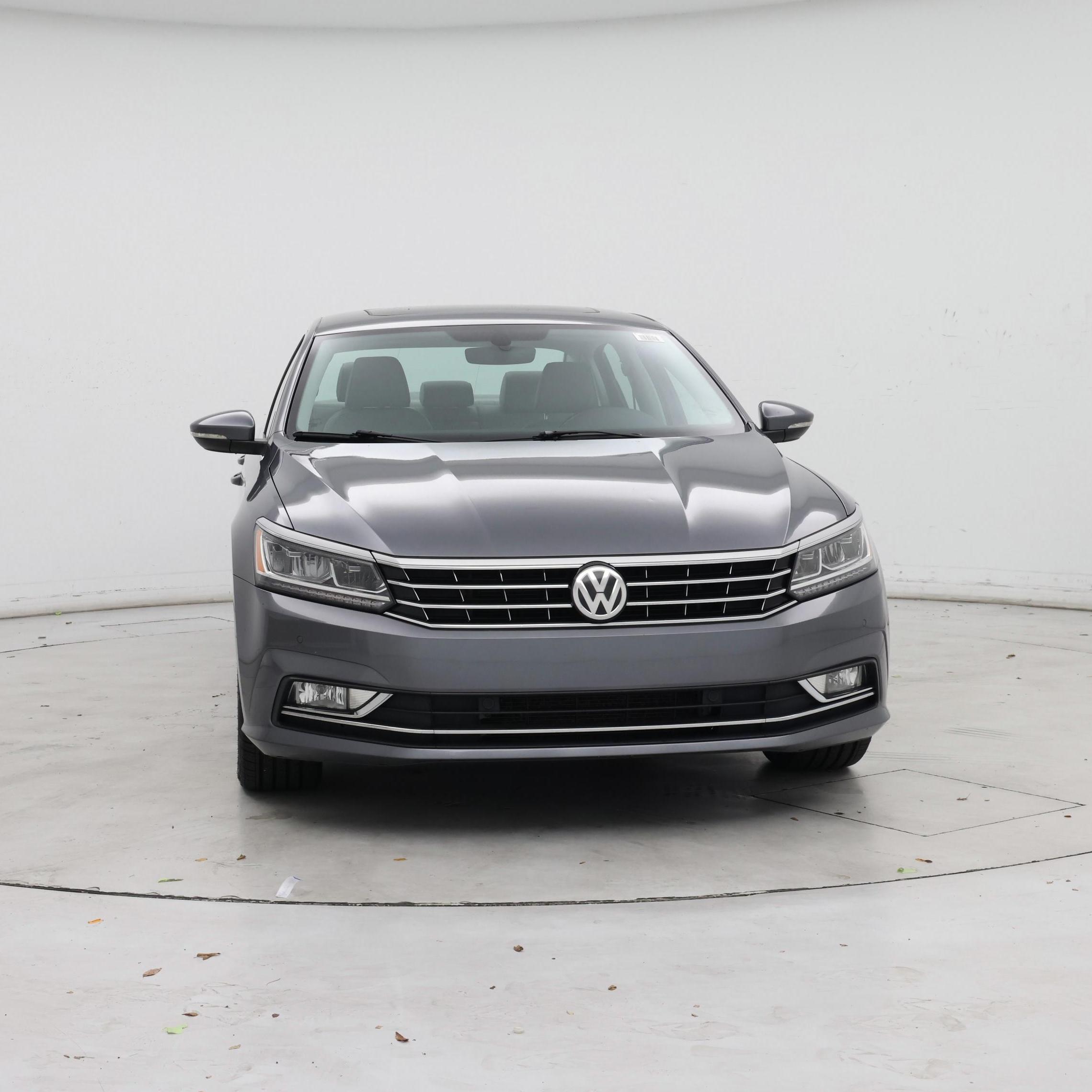 Thumbnail: 2017 Volkswagen Passat - 5