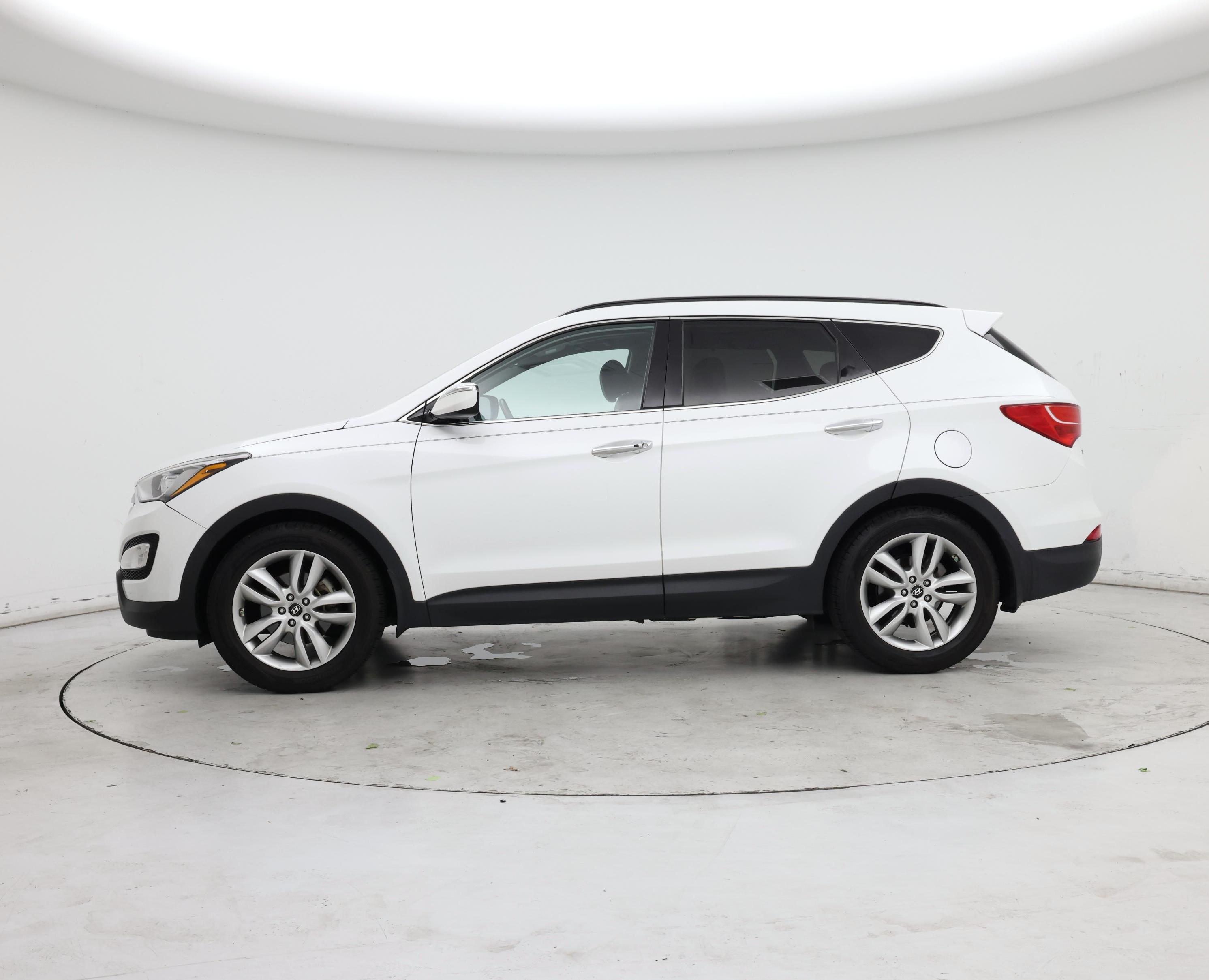 Thumbnail: 2015 Hyundai Santa Fe - 3